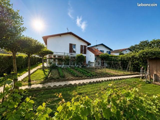 Maison 5 pièces 100 m²