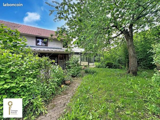 Maison 5 pièces 100 m²