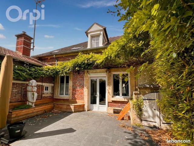 Maison 5 pièces 100 m²