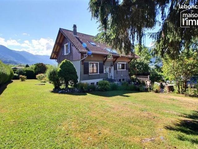 Maison 5 pièces 100 m²