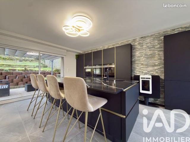 Maison 5 pièces 100 m²