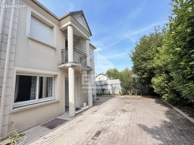 Maison 5 pièces 100 m²