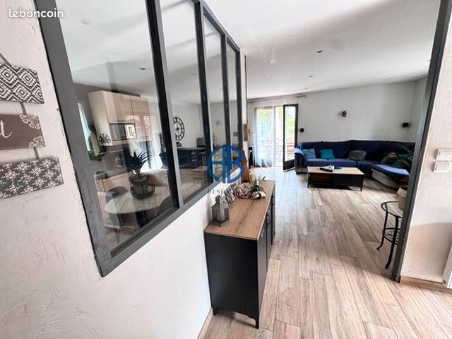 Maison 5 pièces 100 m²