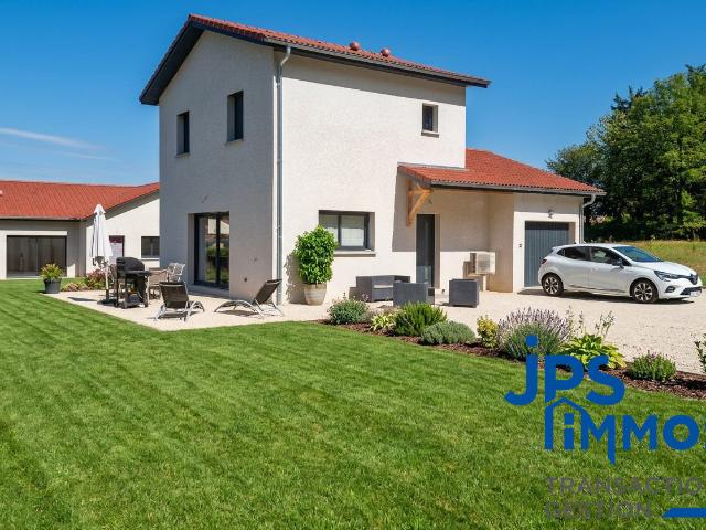 Maison 5 pièces 100 m²