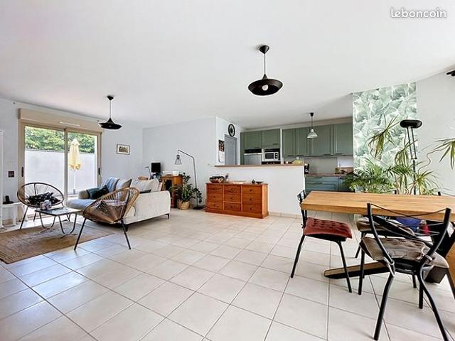 Maison 5 pièces 100 m²