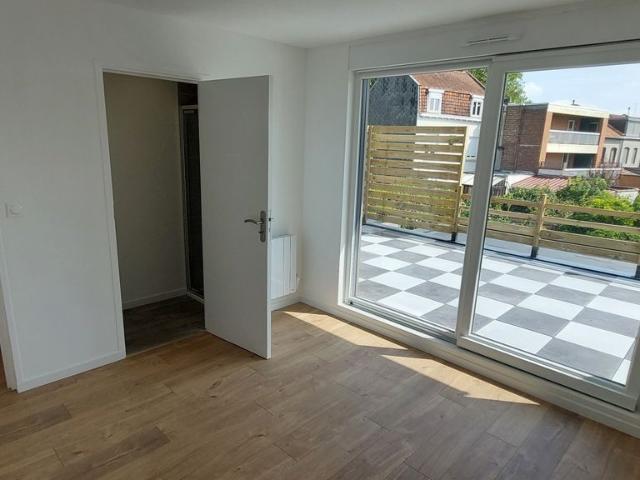 Maison 5 pièces, 100 m² à louer à Roubaix 59100