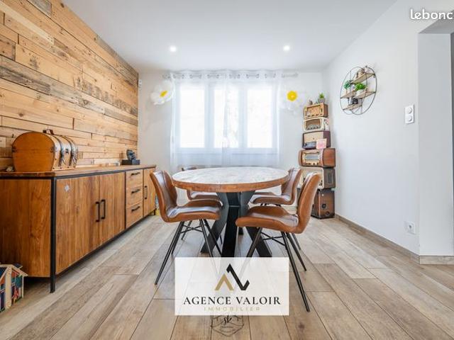 Maison 5 pièces 101 m²