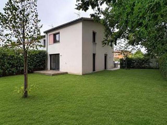 Maison 5 pièces 101 m²