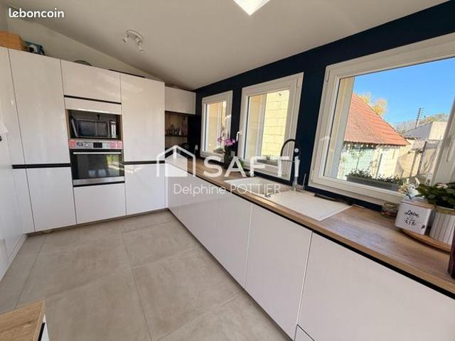 Maison 5 pièces 101 m²