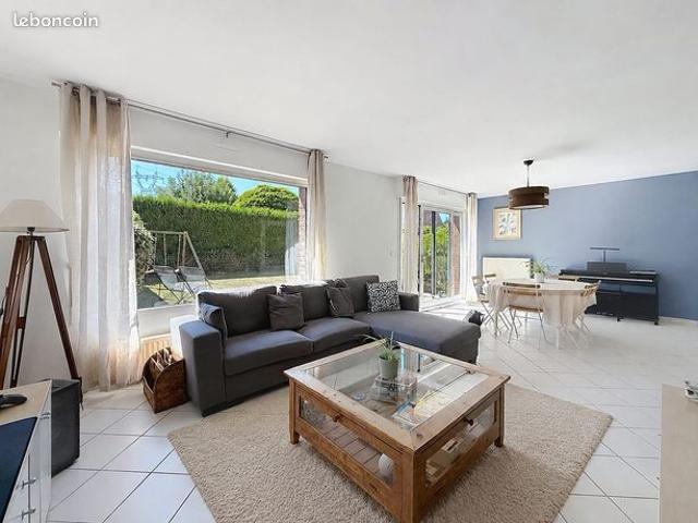 Maison 5 pièces 101 m²