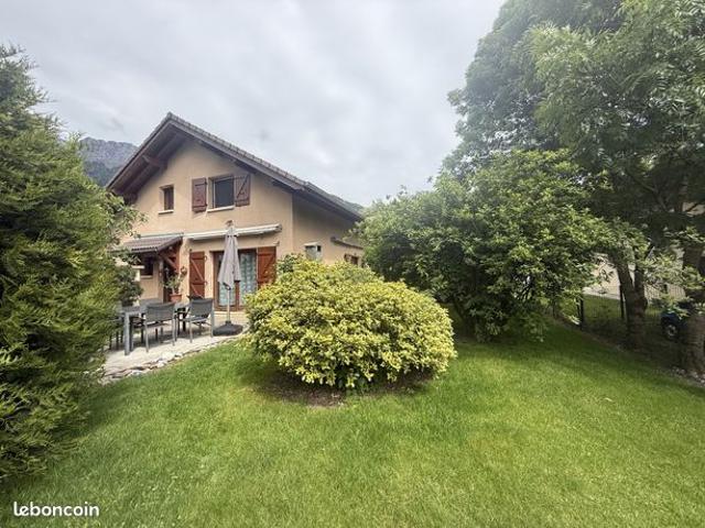 Maison 5 pièces 101 m²