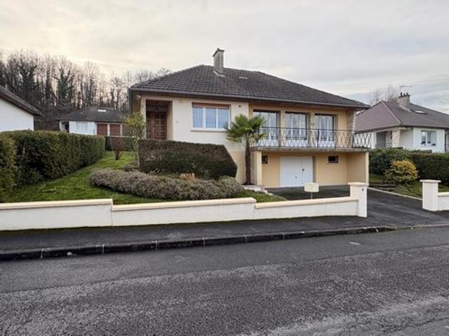 Maison 5 pièces 102 m2 sur sous sol Aiglemont