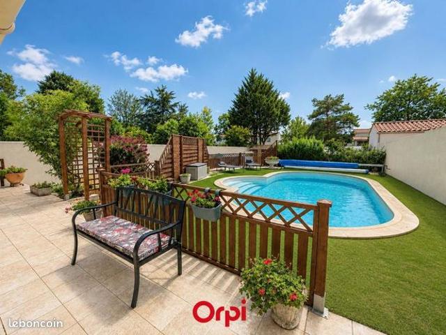 Maison 5 pièces 102 m²