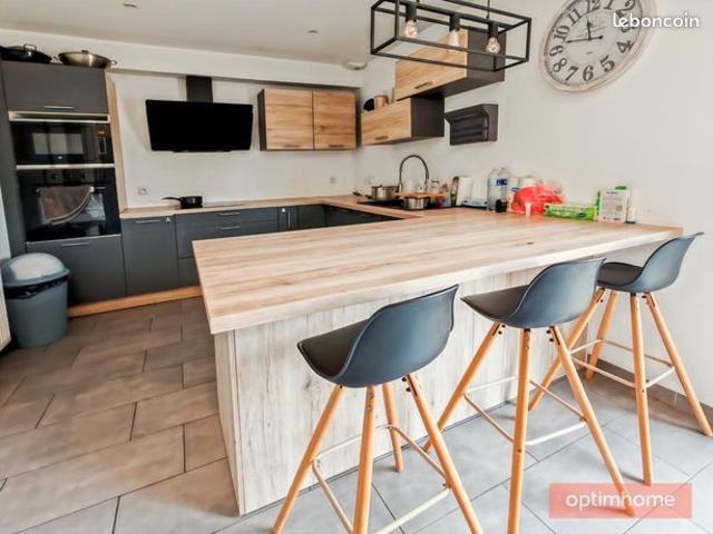 Maison 5 pièces 102 m²