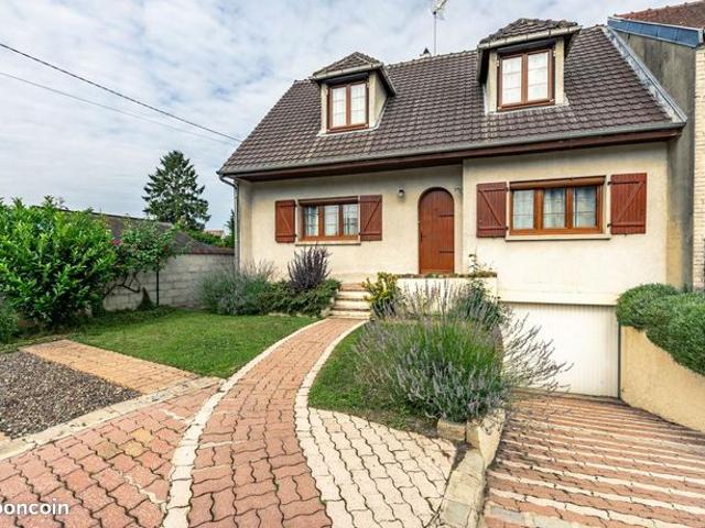 Maison 5 pièces 102 m²