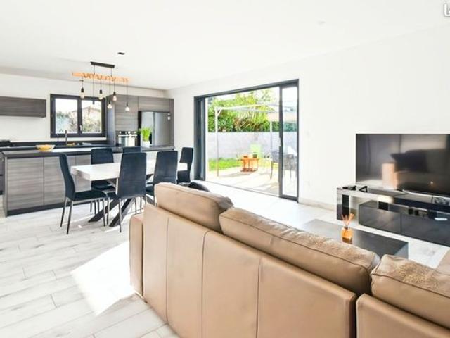 Maison 5 pièces 102 m²