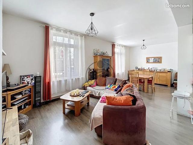 Maison 5 pièces 102 m²