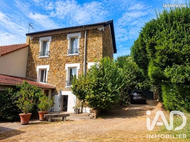 Maison 5 pièces 102 m²