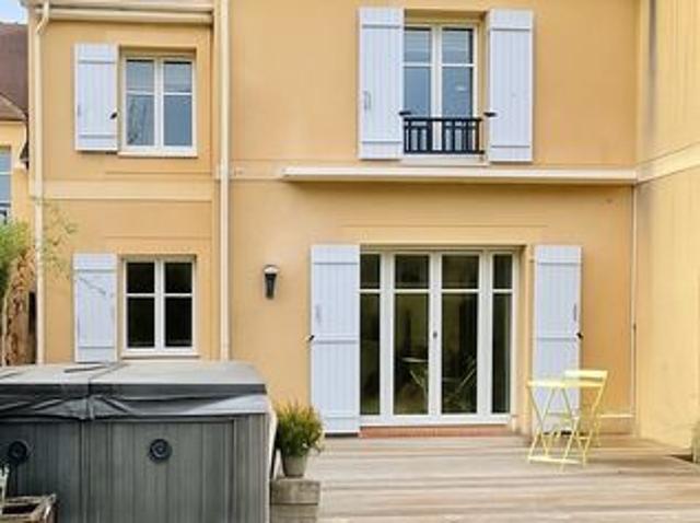 Maison 5 pièces 102 m²