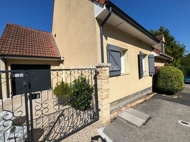 Maison 5 pièces 102 m²