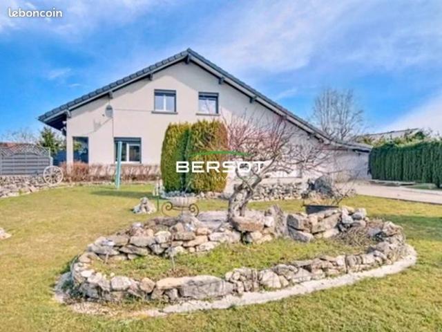 Maison 5 pièces 102 m²