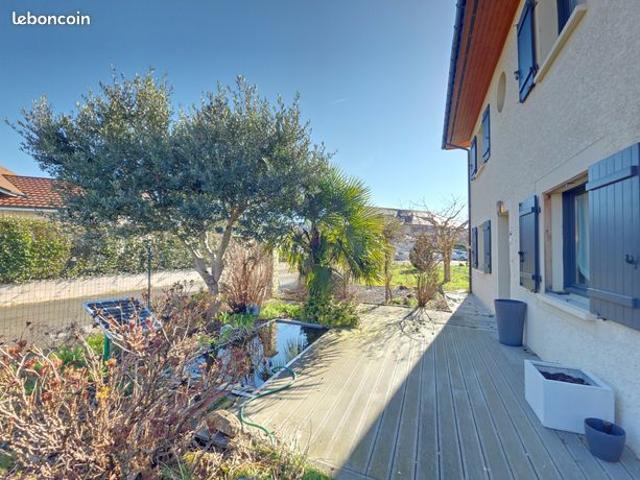 Maison 5 pièces 102 m²
