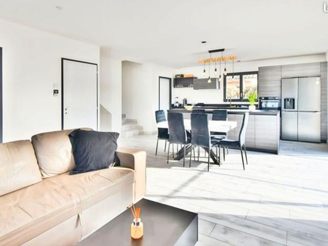 Maison 5 pièces 102 m²