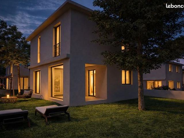 Maison 5 pièces 102 m²