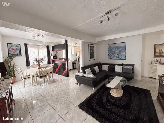 Maison 5 pièces 102 m²