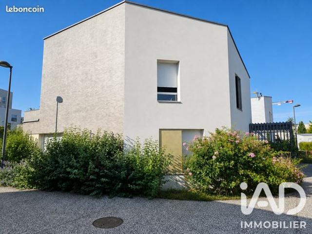 Maison 5 pièces 102 m²