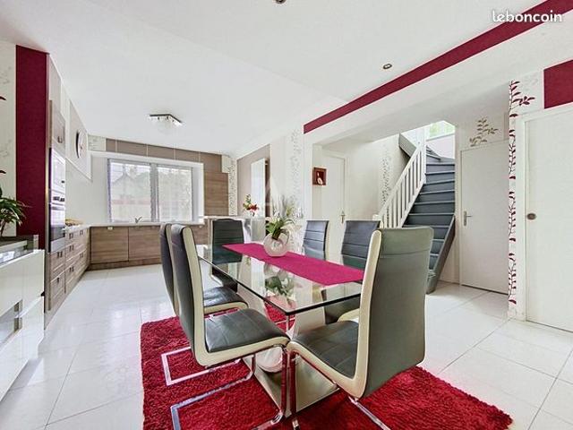 Maison 5 pièces 102 m²