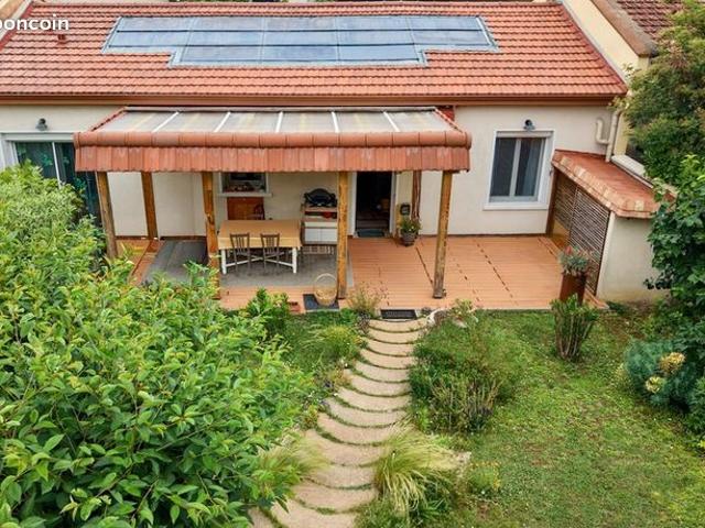 Maison 5 pièces 102 m²