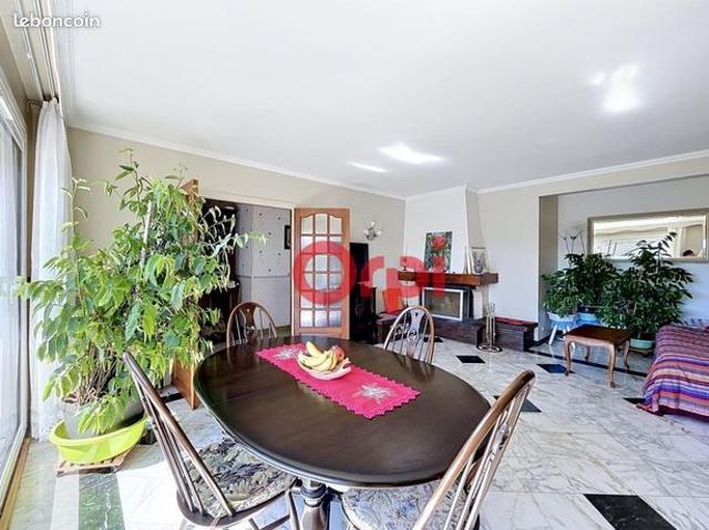 Maison 5 pièces 102 m²