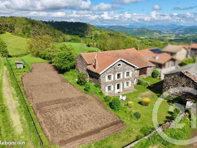Maison 5 pièces 102 m²