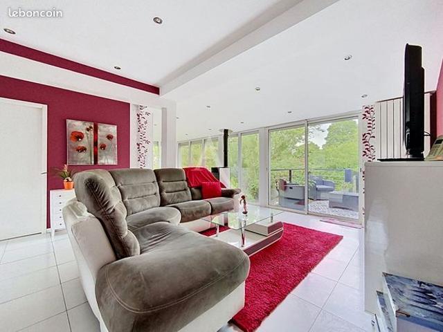 Maison 5 pièces 102 m²