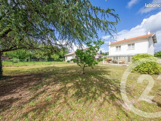 Maison 5 pièces 102 m²