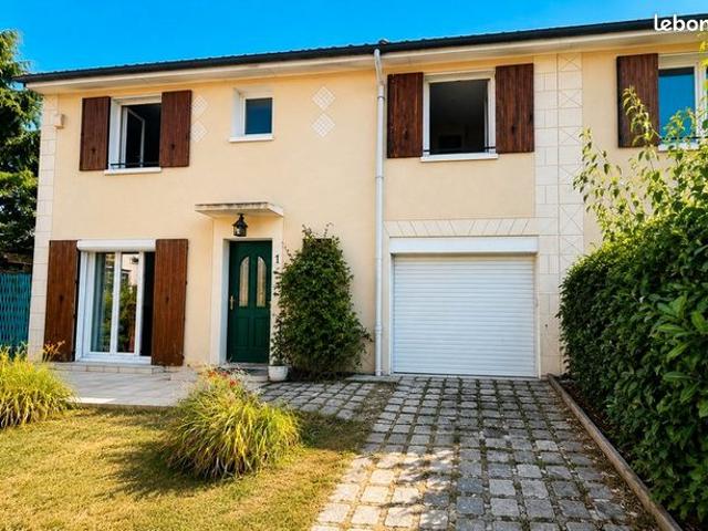 Maison 5 pièces 102 m²