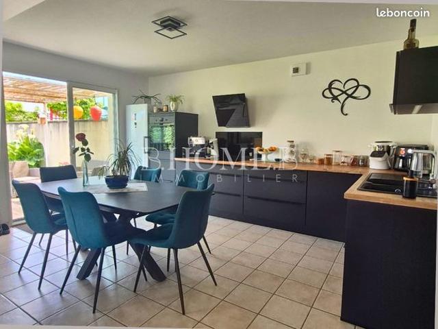 Maison 5 pièces 102 m²
