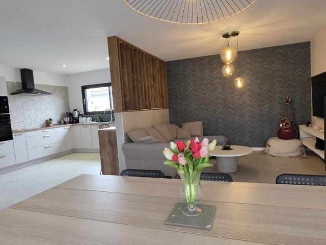 Maison 5 pièces 103 m²