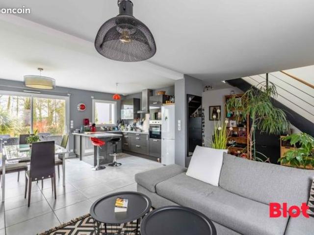 Maison 5 pièces 103 m²