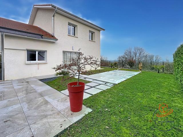 Maison 5 pièces 114 m²