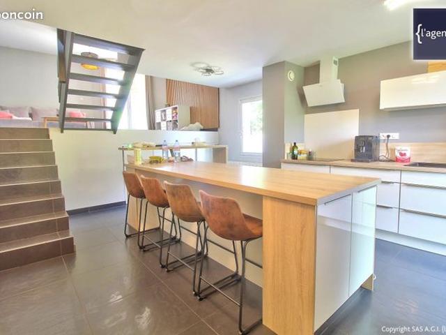 Maison 5 pièces 114 m²