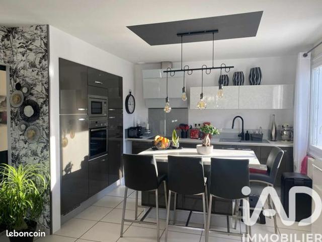 Maison 5 pièces 114 m²