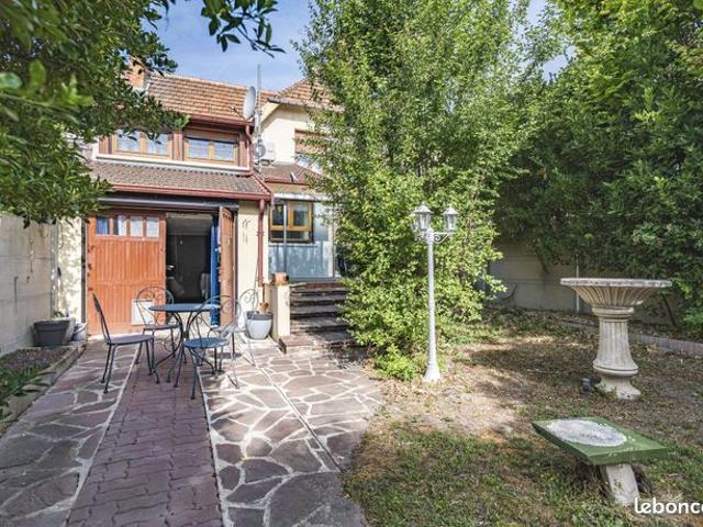 Maison 5 pièces 114 m²