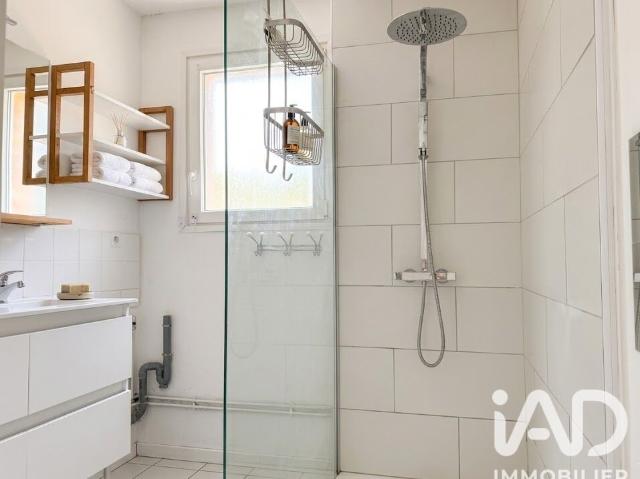 Maison 5 pièces, 114 m² à louer à Ambérac 16140