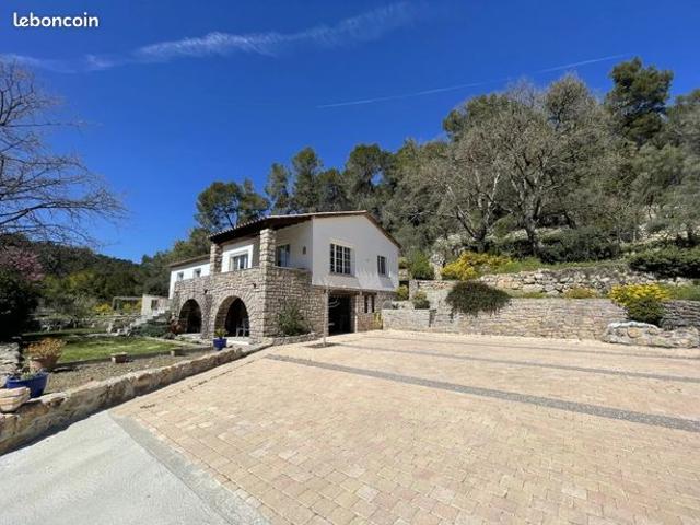 Maison 5 pièces 115 m²