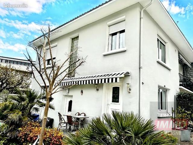 Maison 5 pièces 115 m²