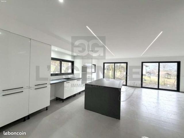 Maison 5 pièces 115 m²