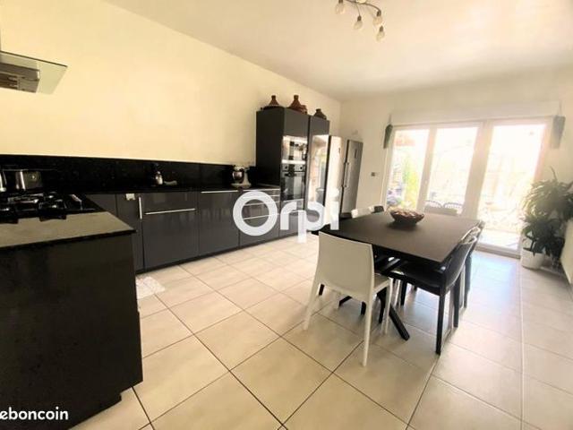 Maison 5 pièces 115 m²