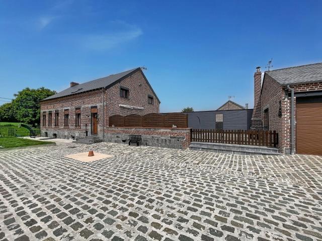 Maison 5 pièces 151 m²